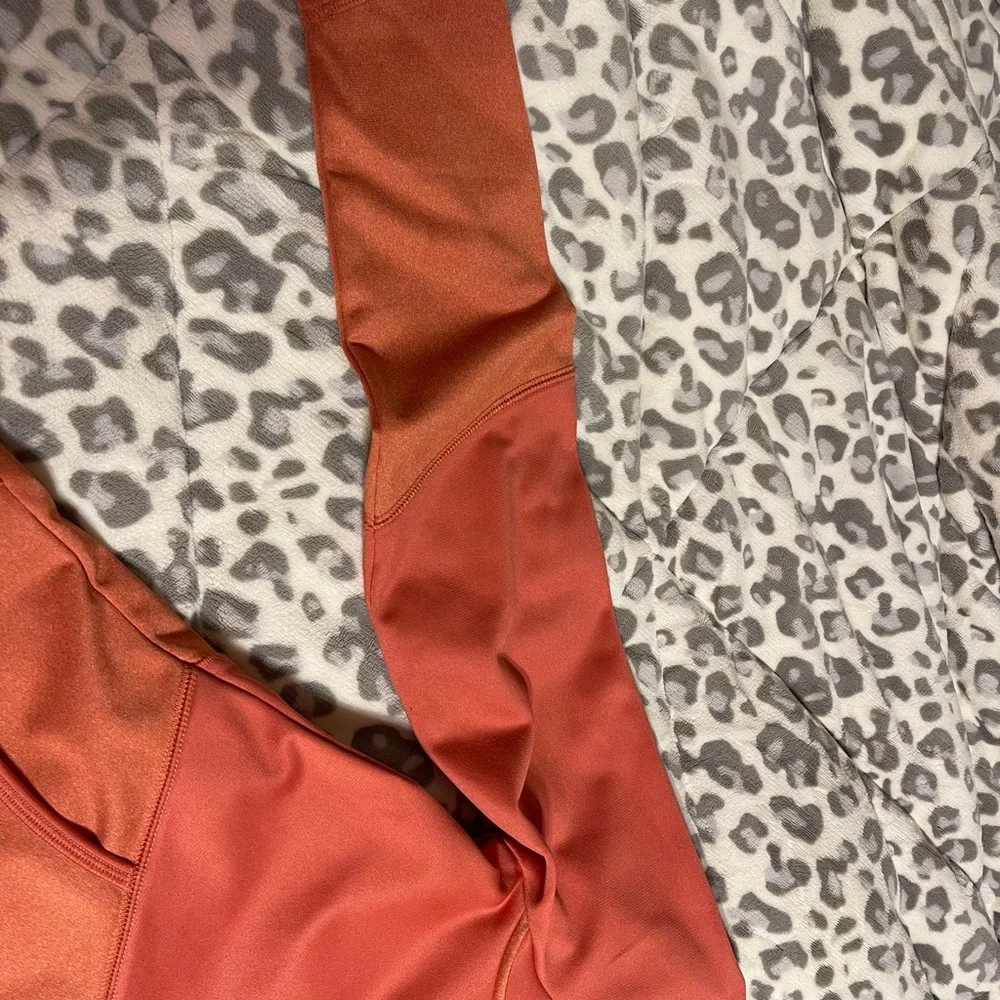 The north face zip up - Picture 11 of 11
